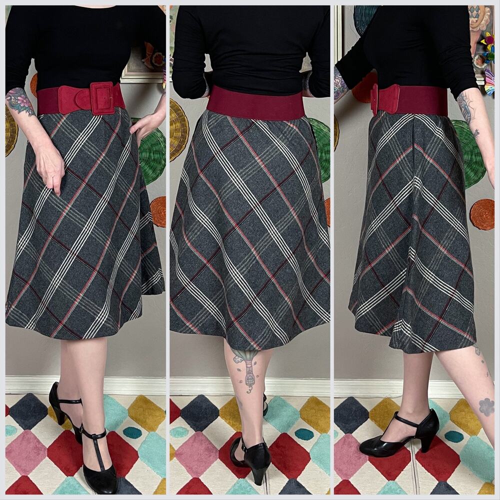 Vintage 1970s Grey Plaid Wool Blend A-Line Skirt - Picture 3 of 8